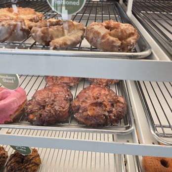Stan's Donuts & Coffee - Donuts Near Me - Chicago, Illinois Stan's Donuts & Coffee - Donuts Near Me - Chicago, Illinois