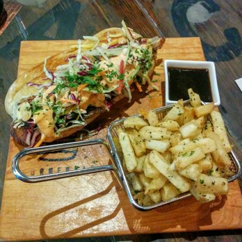 Ground Burger Bar - That'll do pig, rosemary fries and gravy - Burgers Near Me - Newmarket, Ontario Ground Burger Bar - That'll do pig, rosemary fries and gravy - Burgers Near Me - Newmarket, Ontario