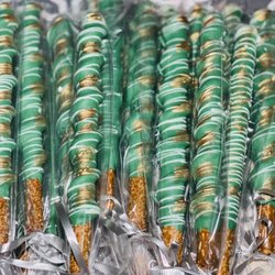 Cake Studio - Caramel Wrapped Pretzel Rods