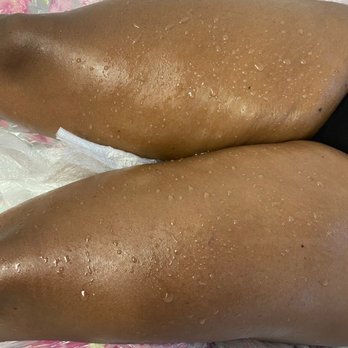 Hot Body Wrap - Thigh sweat after body wrap - Saunas Near Me - Alexandria, Virginia