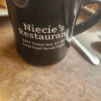 Niecie's Restaurant - Soul Food Near Me - Kansas City, Missouri