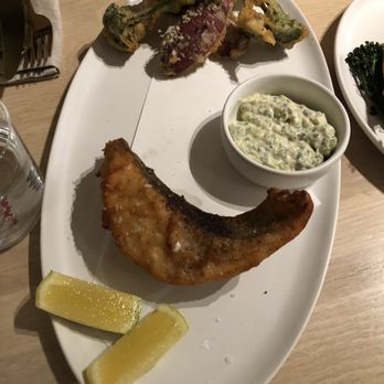 Tomat - New American Near Me - Los Angeles, California