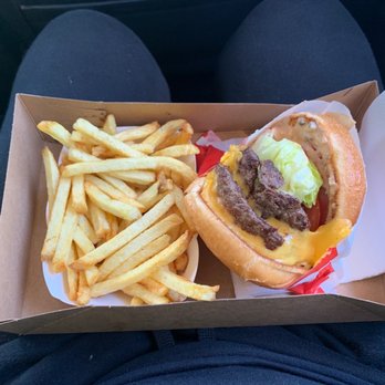In-N-Out Burger - Eating in my car, YUMMMM! - Burgers Near Me - Windcrest, Texas In-N-Out Burger - Eating in my car, YUMMMM! - Burgers Near Me - Windcrest, Texas