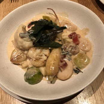 Shaker + Spear - Sage, roasted garlic, chestnut succotash (3 stars) - Seafood Near Me - Seattle, Washington Shaker + Spear - Sage, roasted garlic, chestnut succotash (3 stars) - Seafood Near Me - Seattle, Washington