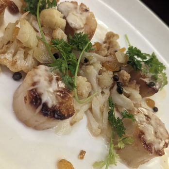 Cedars Steaks & Oysters - Sea scallops - Steakhouses Near Me - Mashantucket, Connecticut