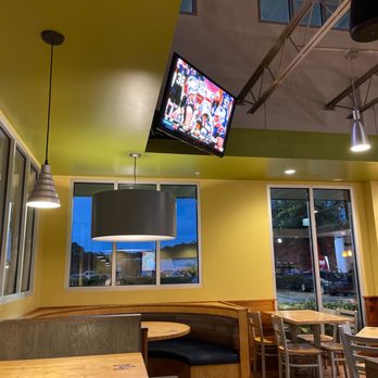 PDQ Chicken - Watching the game and eating sweet sriracha chicken strips! Yum! - Fast Food Near Me - Tampa, Florida PDQ Chicken - Watching the game and eating sweet sriracha chicken strips! Yum! - Fast Food Near Me - Tampa, Florida