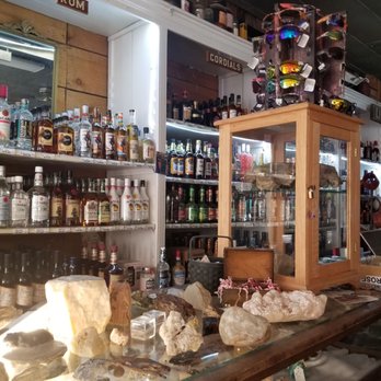 Dayville Merc - Liquor store and gifts (fossils and misc.) - Grocery Near Me - Dayville, Oregon