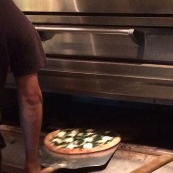 Home Slice Pizza - My pizza is ready ! - Pizza Near Me - Austin, Texas