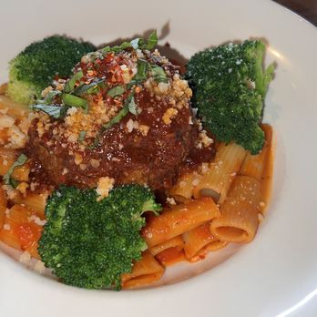 Doc B's Restaurant + Bar - Angry Meatball with Pasta.  Very good. - New American Near Me - Fort Worth, Texas