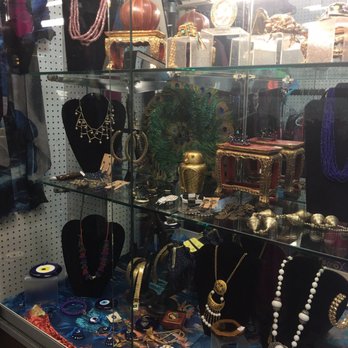 Retro Reload - Used, Vintage & Consignment Near Me - Lomita, California Retro Reload - Used, Vintage & Consignment Near Me - Lomita, California
