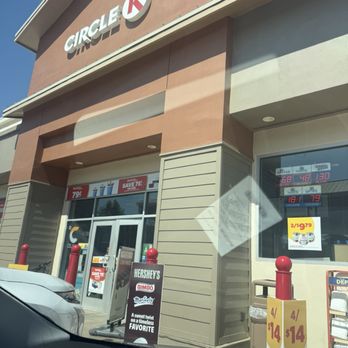 Circle K - I would not recommend this place - Gas Stations Near Me - Santa Clarita, California