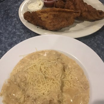 McElroy's Harbor House - Grits and shrimp & fried catfish - Seafood Near Me - Biloxi, Mississippi McElroy's Harbor House - Grits and shrimp & fried catfish - Seafood Near Me - Biloxi, Mississippi