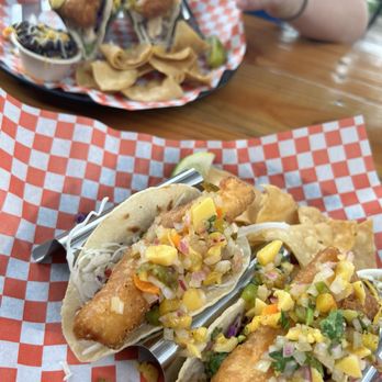 Gill's Lanai - Fish tacos - Hot Dogs Near Me - Kapaau, Hawaii Gill's Lanai - Fish tacos - Hot Dogs Near Me - Kapaau, Hawaii
