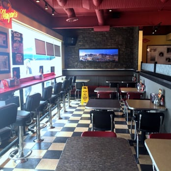 Fatburger - Diner feel - Burgers Near Me - Burnaby, British Columbia