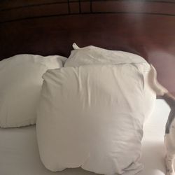 WeStay Suites - Small pillows lol
