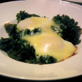 Pera Soho - Baked Eggs.  [ Photo Credit: Michelle Williams of Coffee + Champagne. http://coffeeandchampagne.com/2013/03/pera-brunch ] - Mediterranean Near Me - New York, New York