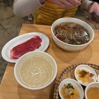 Bốn Mùa | Vietnamese Restaurant - P2. Phố Tái New York Steak - Vietnamese Near Me - Sacramento, California