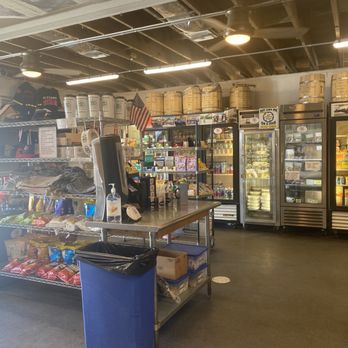 Baby's Coffee - Small grocery style market- snacks, drinks, alcohol selection - Coffee & Tea Near Me - Key West, Florida