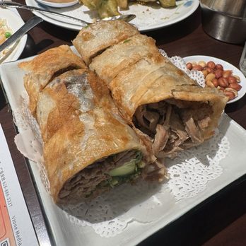Mama Lu's Dumpling House - Beef wrap - Dim Sum Near Me - Monterey Park, California Mama Lu's Dumpling House - Beef wrap - Dim Sum Near Me - Monterey Park, California