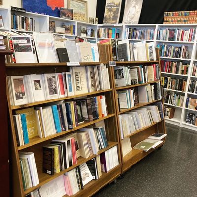 Ken Sanders Rare Books by null