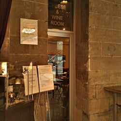 GPO Cheese & Wine Room - Only thing I wish this place had..... was better phone reception :-)