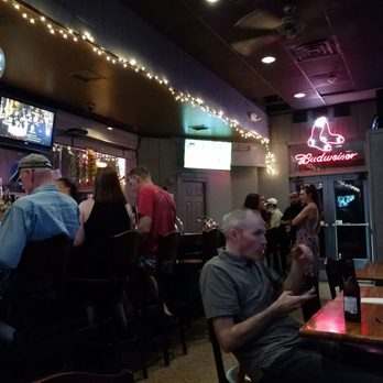 Lewis' - Chill local crowd - Sports Bars Near Me - Norwood, Massachusetts Lewis' - Chill local crowd - Sports Bars Near Me - Norwood, Massachusetts