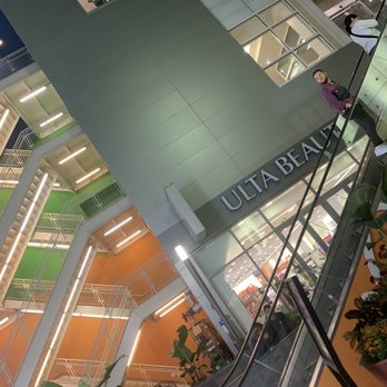 Rego Center - Shopping Centers Near Me - Rego Park, New York Rego Center - Shopping Centers Near Me - Rego Park, New York