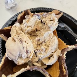 Charlie's Sweet Shop - Coffee almond fudge ice cream in waffle bowl