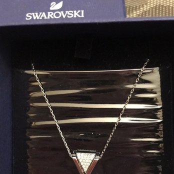 Swarovski - The pendant is reversible and you can get four looks in one. - Jewelry Near Me - Santa Monica, California Swarovski - The pendant is reversible and you can get four looks in one. - Jewelry Near Me - Santa Monica, California