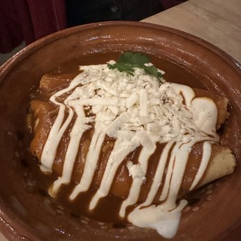Zona Rosa - Enchiladas De Pollo - Mexican Near Me - San Jose, California