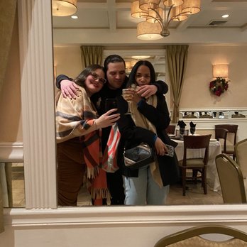 Bruno Ristorante - Friendly photo at the restaurant - Italian Near Me - Howard Beach, New York Bruno Ristorante - Friendly photo at the restaurant - Italian Near Me - Howard Beach, New York