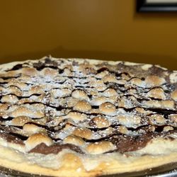 Legends Pizza - Smores Dessert Pizza