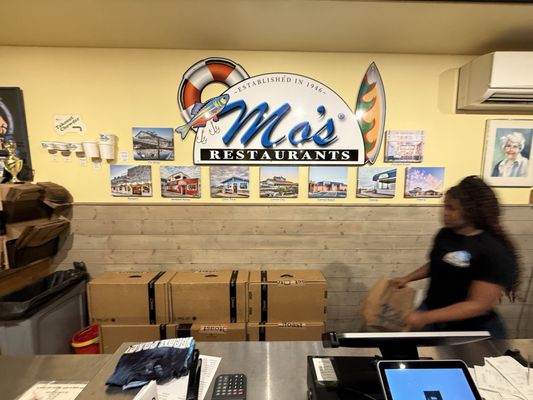 Mo's Seafood & Chowder by null