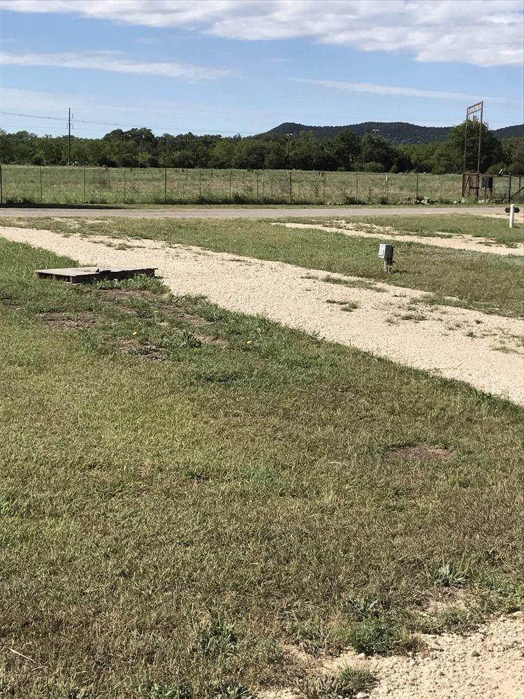 RV CAMPGROUNDS Updated September 2024 389 Cooper Mountain Rd, Rio Frio, Texas RV Parks