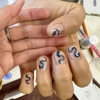 D"Nails Spa - Nail Salons Near Me - Torrance, California