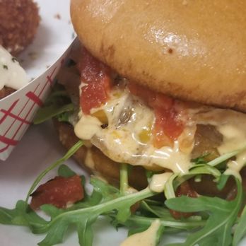 Lolly's Food Trolley - Burger and Arancini - Food Trucks Near Me