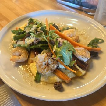 Freight House - Heirloom Carrots with Grilled Shrimp - American Near Me - Paducah, Kentucky Freight House - Heirloom Carrots with Grilled Shrimp - American Near Me - Paducah, Kentucky