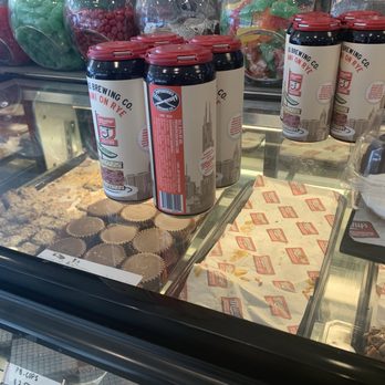Manny's Cafeteria & Delicatessen - Manny's brew - Delis Near Me - Chicago, Illinois