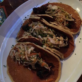 Union Kitchen and Tap Encinitas - BBQ belly tacos! Amazing! - New American Near Me - Encinitas, California Union Kitchen and Tap Encinitas - BBQ belly tacos! Amazing! - New American Near Me - Encinitas, California