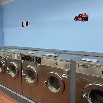Dutch Hill Laundromat - Dutch hill laundromat - Laundromat Near Me - Clifton, New Jersey