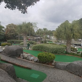 Gilligan's Island Funland - Mini Golf Near Me - Garden City, South Carolina