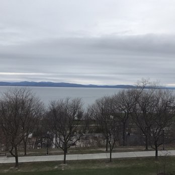 Courtyard by Marriott Burlington Harbor - View of lake - Hotels Near Me - Burlington, Vermont