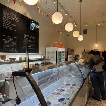 Jeni's Splendid Ice Creams - Ice Cream & Frozen Yogurt Near Me - Los Angeles, California