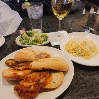 Carrabba's Italian Grill - Chicken parm sandwich, side of broccoli and pasta - Italian Near Me - Woodbridge, Virginia Carrabba's Italian Grill - Chicken parm sandwich, side of broccoli and pasta - Italian Near Me - Woodbridge, Virginia