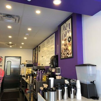 Cinnaholic - Bakeries Near Me - Toronto, Ontario