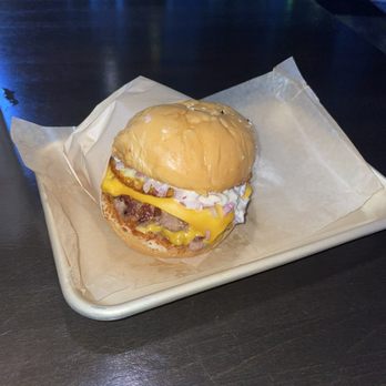 La Birra Bar - Burgers Near Me - North Miami Beach, Florida La Birra Bar - Burgers Near Me - North Miami Beach, Florida