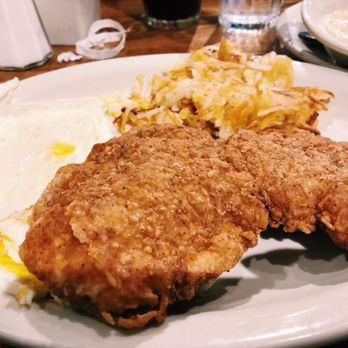 Cracker Barrel Old Country Store - Grandpa's country fried chicken meal - American Near Me - Saint Robert, Missouri Cracker Barrel Old Country Store - Grandpa's country fried chicken meal - American Near Me - Saint Robert, Missouri