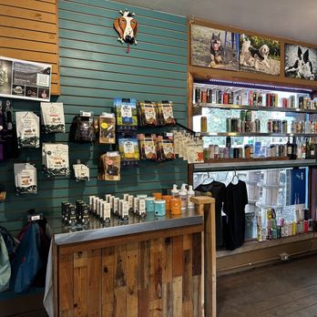 Paws For A Beer - Paws Merch Shop - Beer Gardens Near Me - Bellingham, Washington