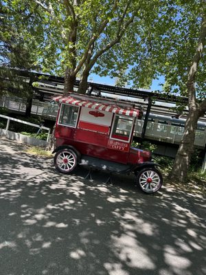 Seattle Monorail by null