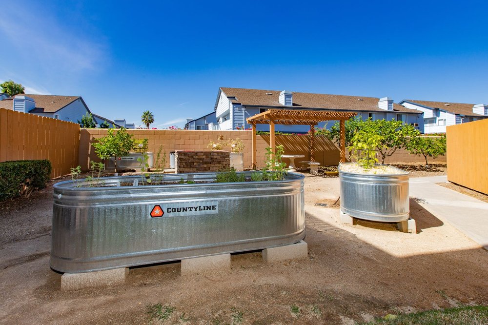 CYPRESS PARK Updated June 2024 570 S Lincoln Ave, El Cajon